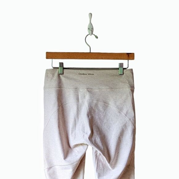 Outdoor Voices Dipped 7/8 Ankle Leggings in Neutral Beige, Ash and Teal … - Picture 8 of 13